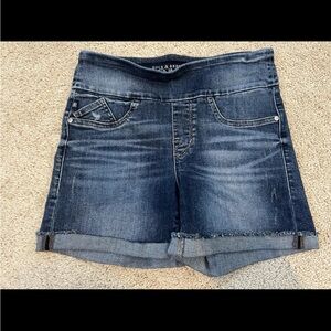 Rock & Republic Denim RX Fever Pull-On Shorts Size 10 Elastic Slimming Stretch